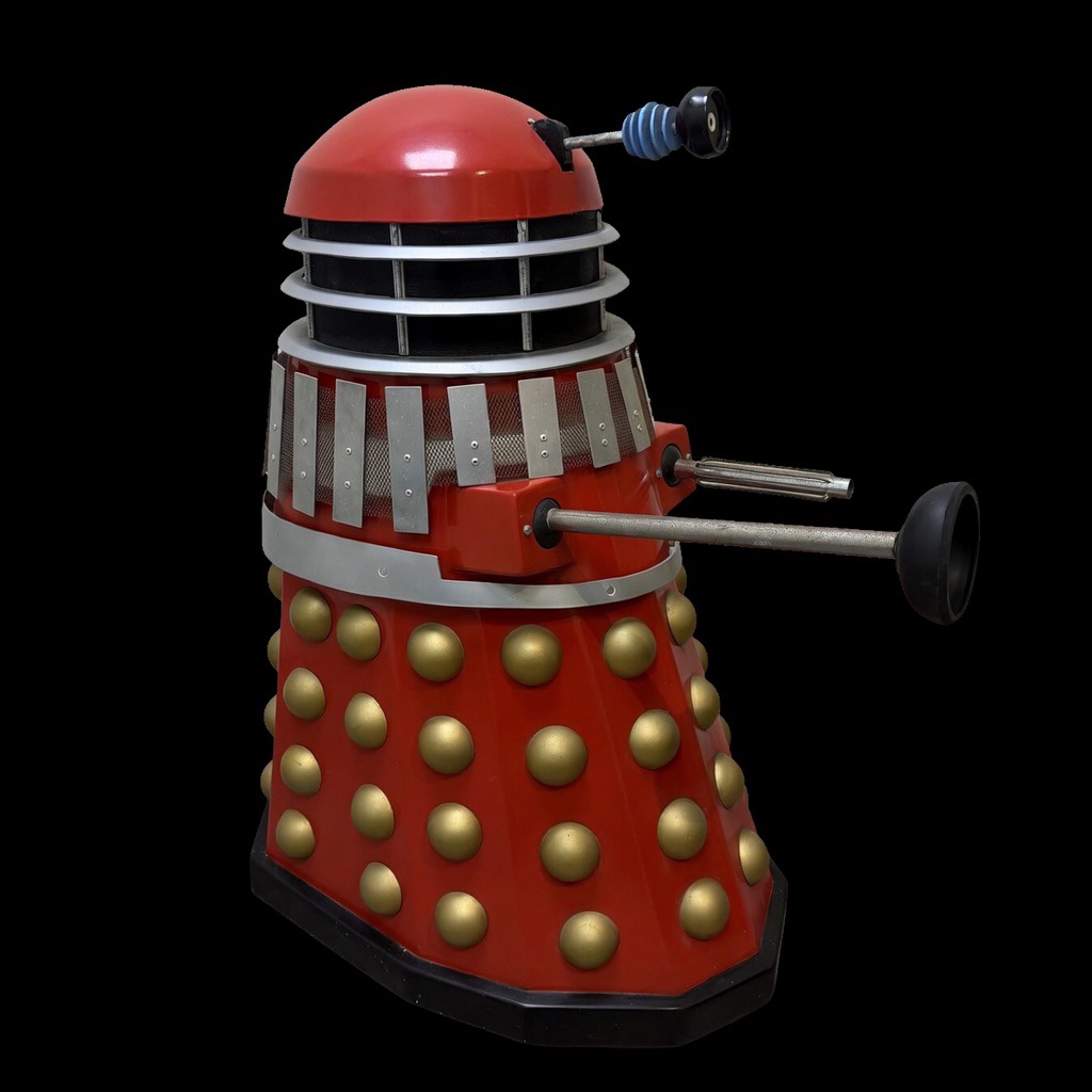 004 Red half-size Dalek prop for hire