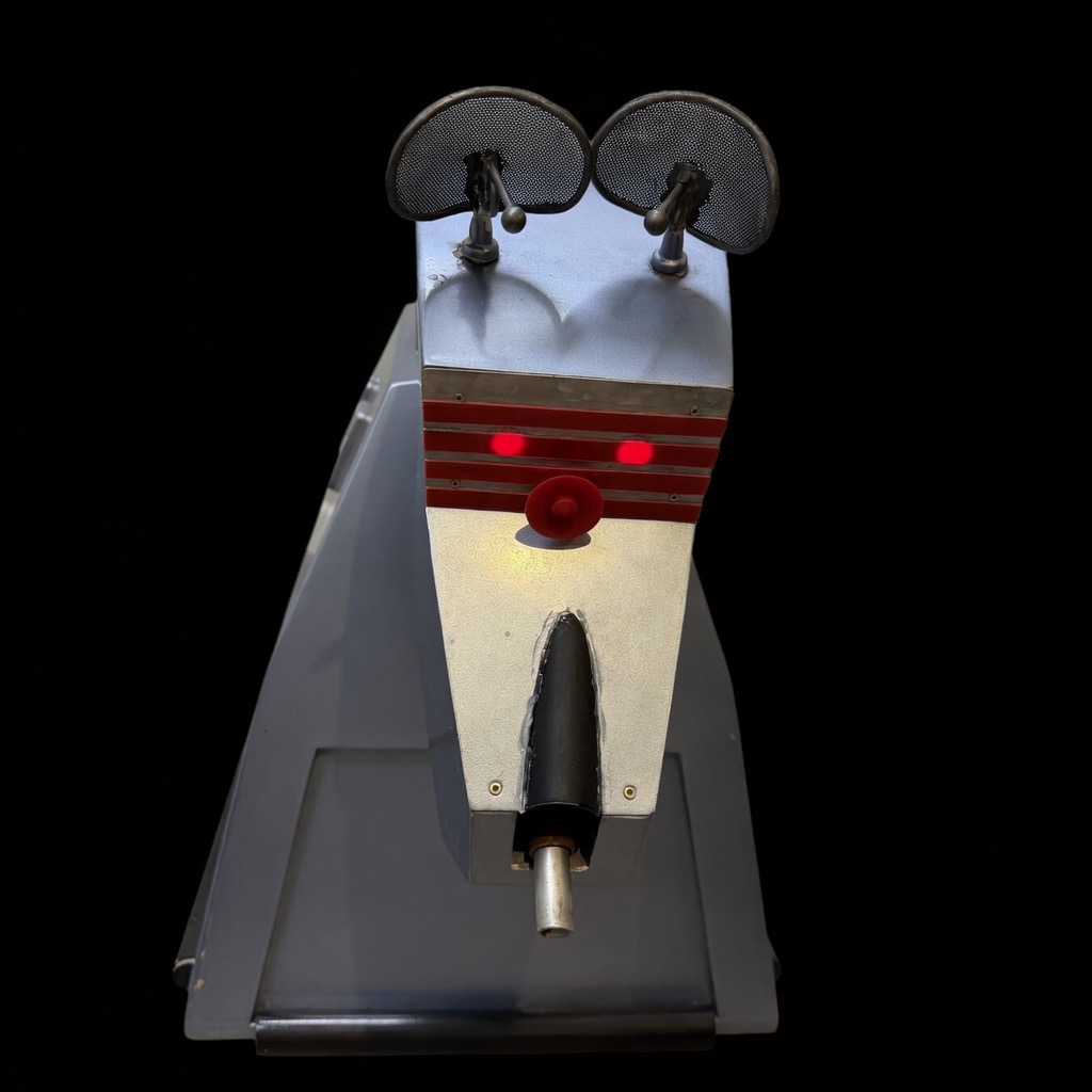 003 K9 prop for hire
